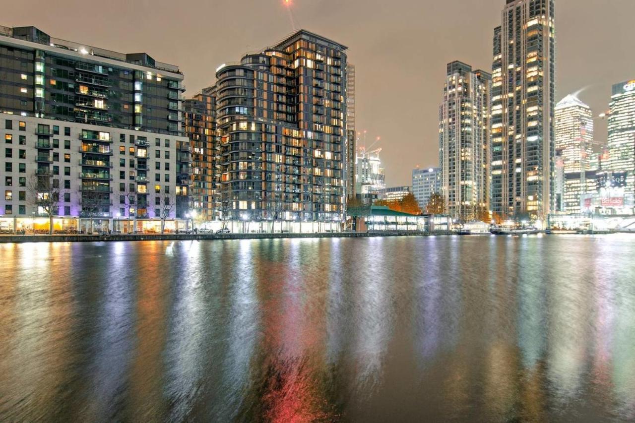 Peaceful Modern 2 Bedroom Flat With Water Views Лондон Экстерьер фото